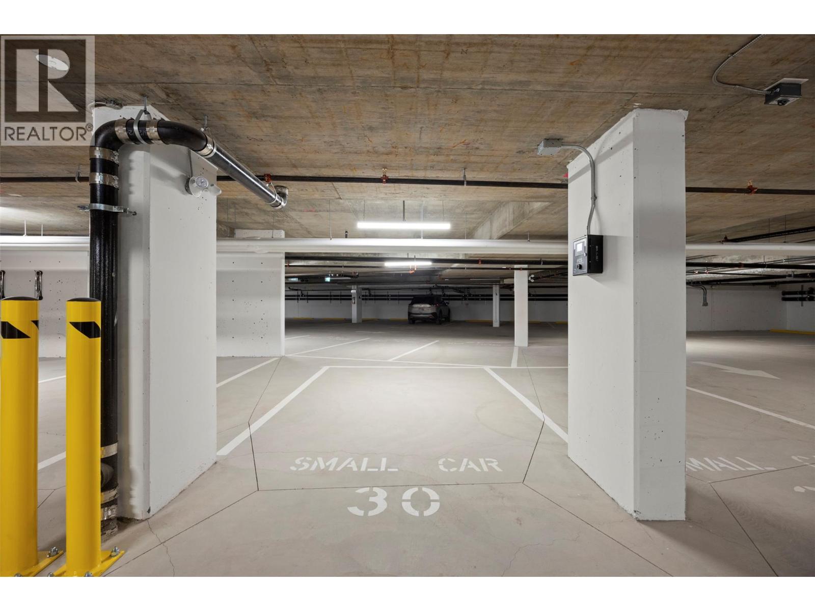 1380 Pridham Avenue Unit# 212