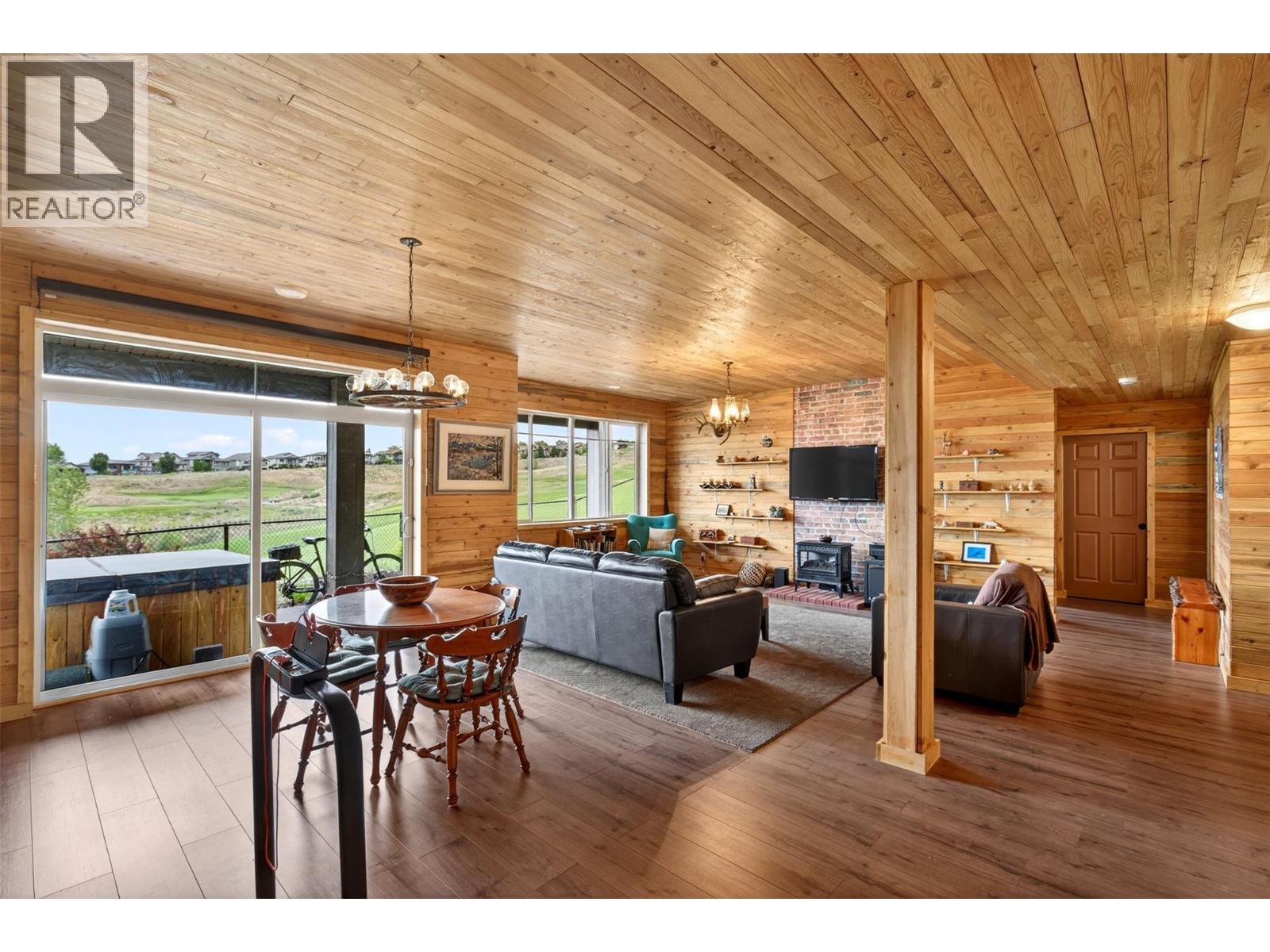 1380 Tower Ranch Drive