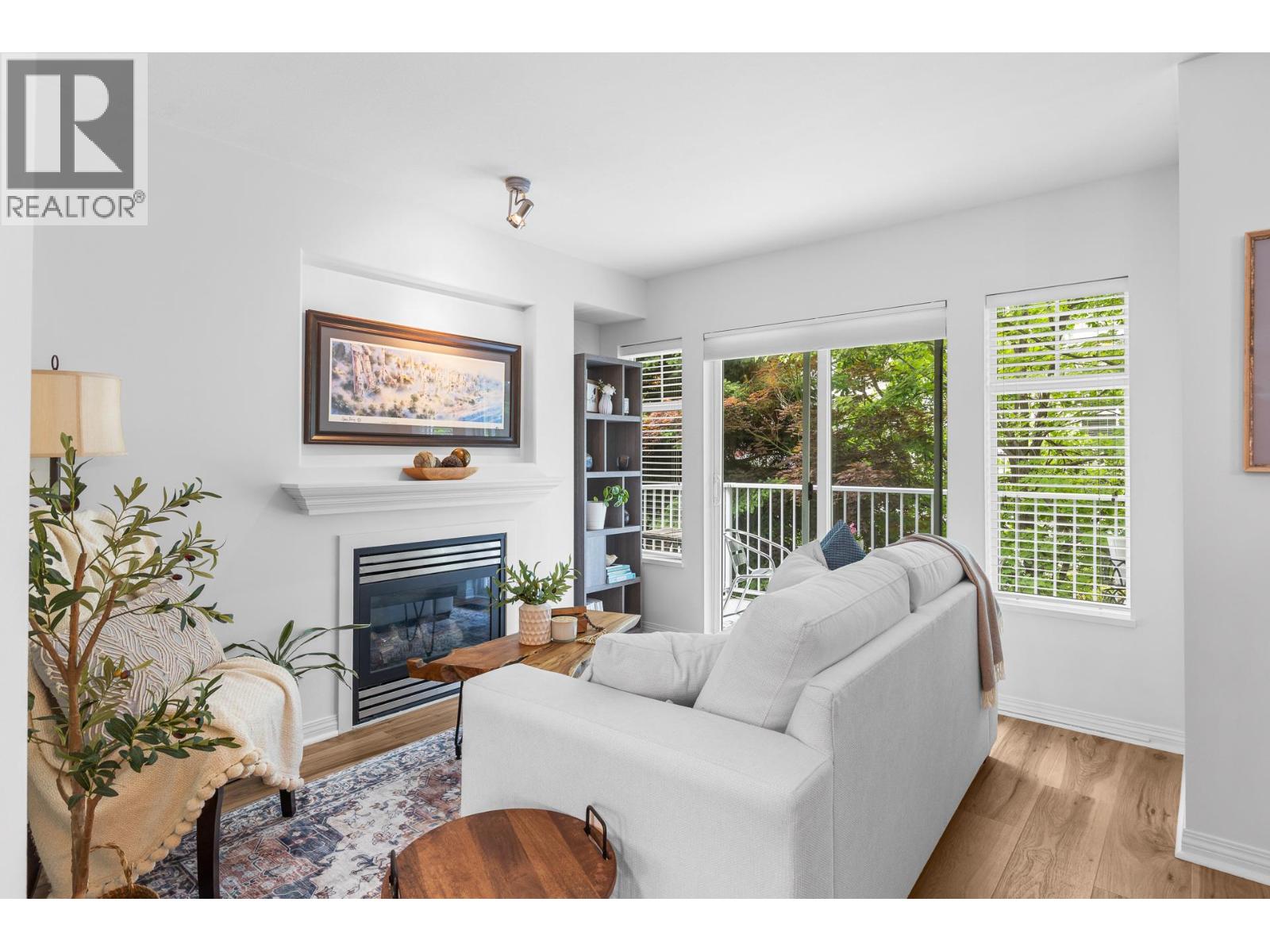 1853 Parkview Crescent Unit# 8