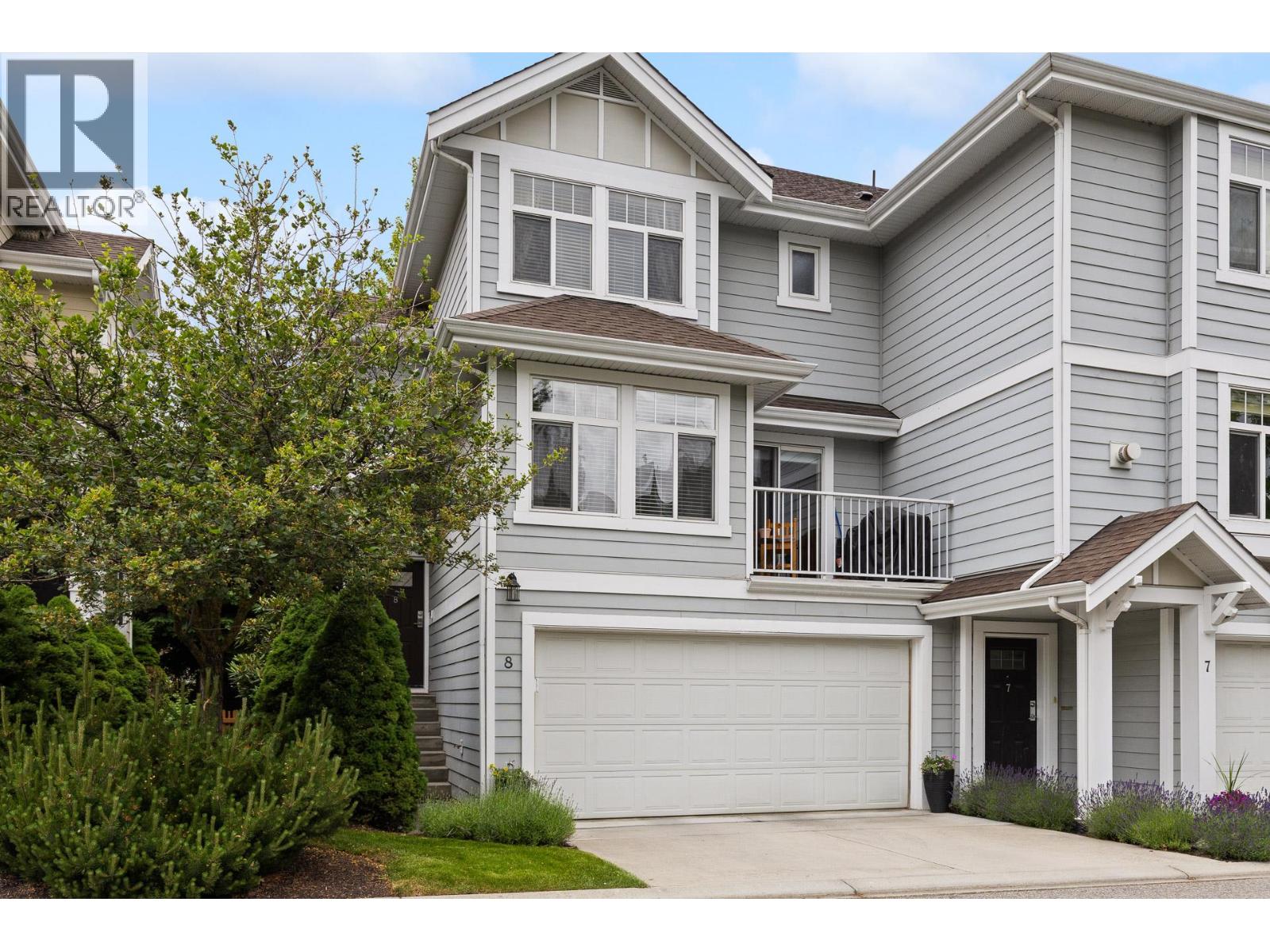 1853 Parkview Crescent Unit# 8