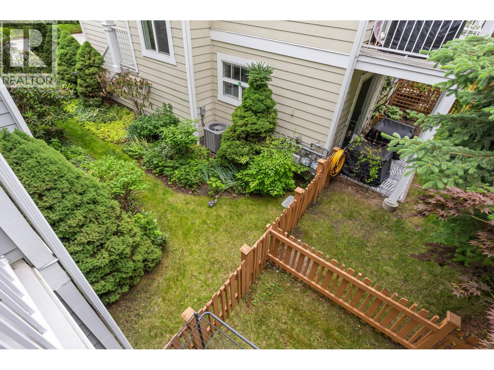 1853 Parkview Crescent Unit# 8