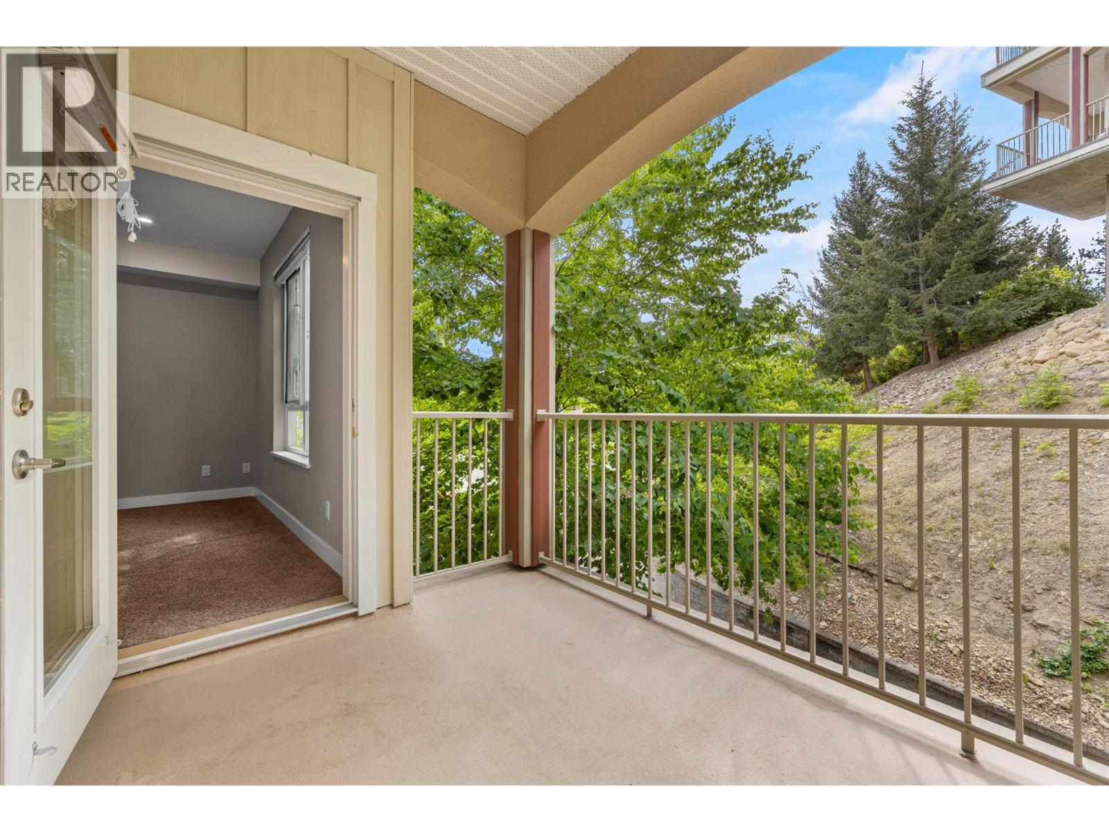 1990 Upper Sundance Drive Unit# 3205 Lot# 54