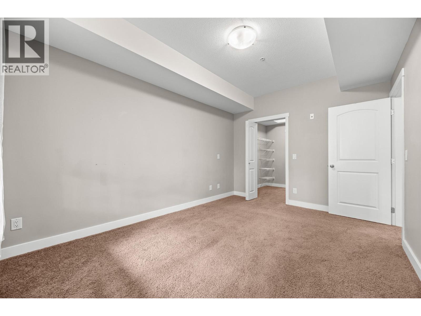 1990 Upper Sundance Drive Unit# 3205 Lot# 54