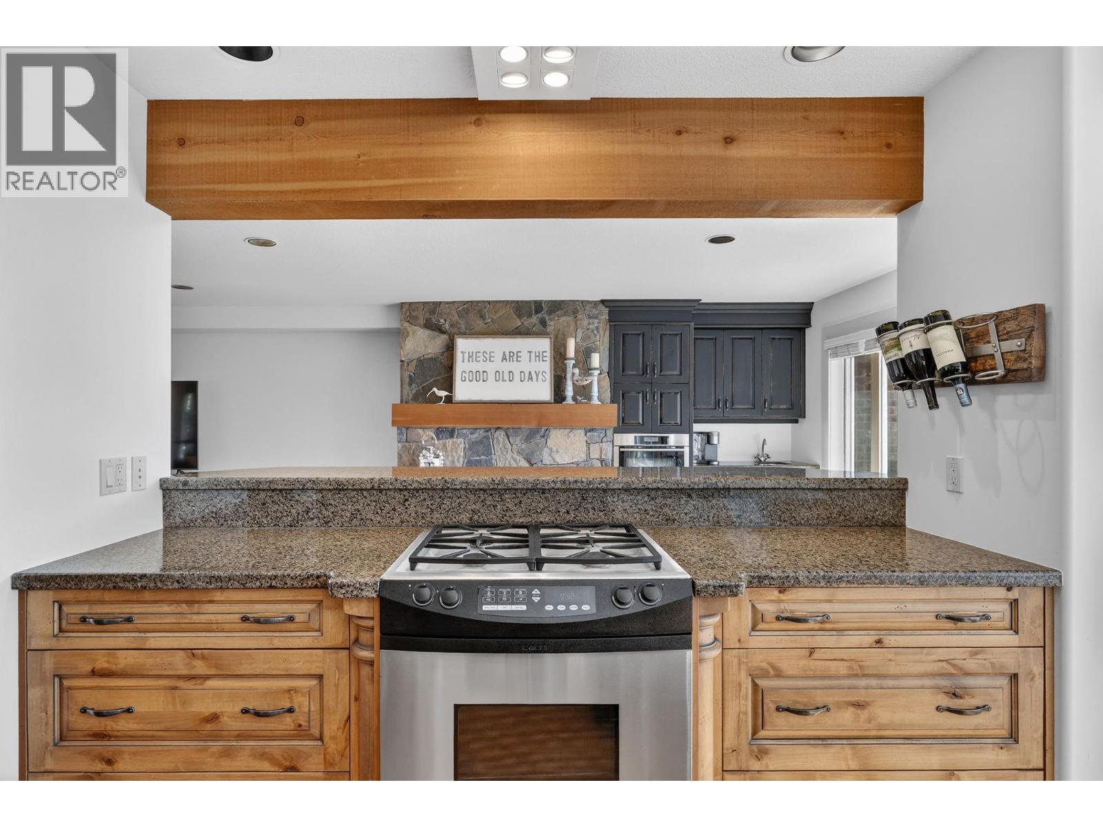 2589 Whitworth Road Unit# 8