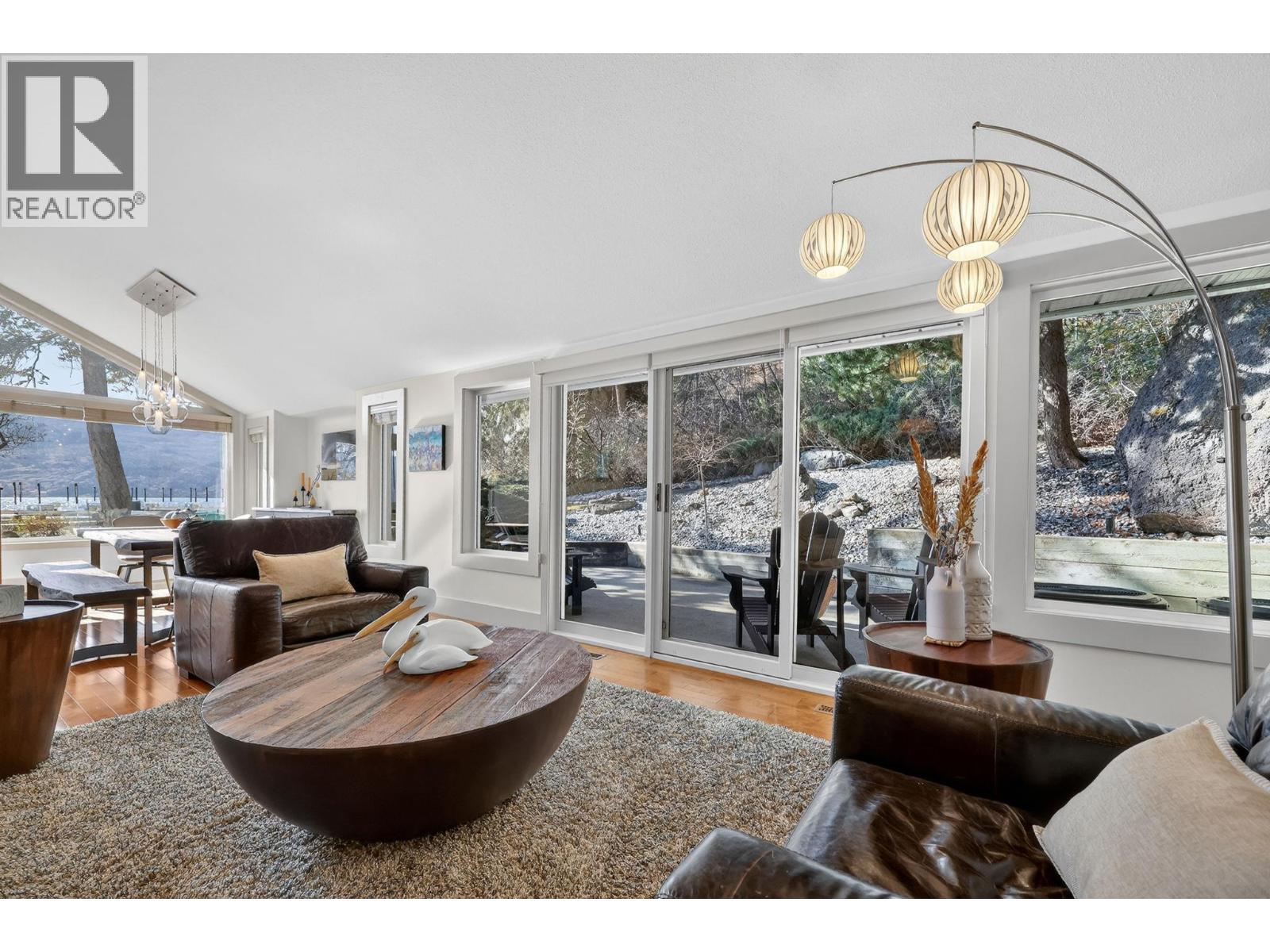 2589 Whitworth Road Unit# 8