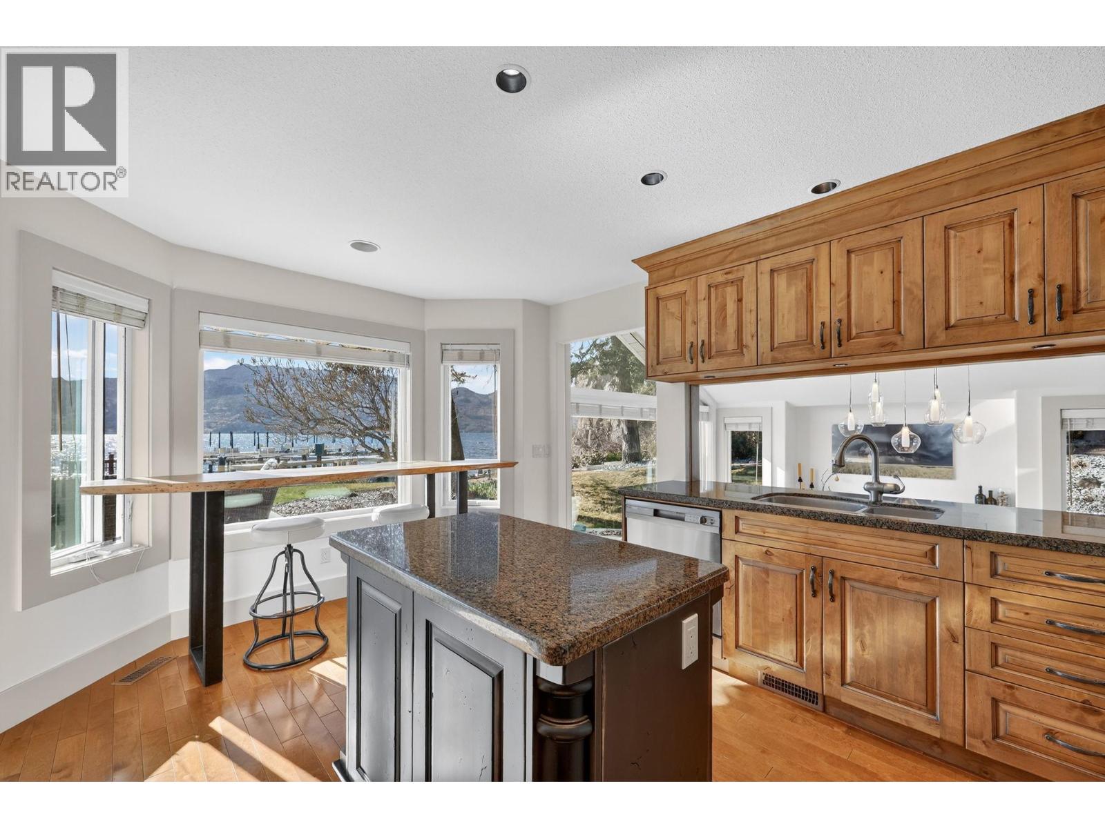 2589 Whitworth Road Unit# 8