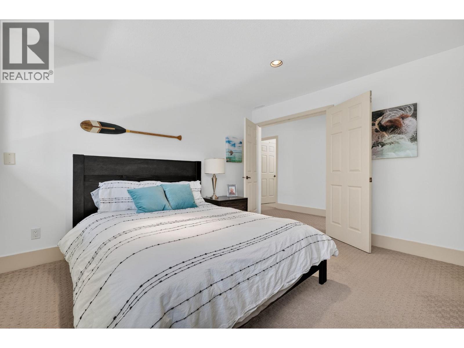 2589 Whitworth Road Unit# 8