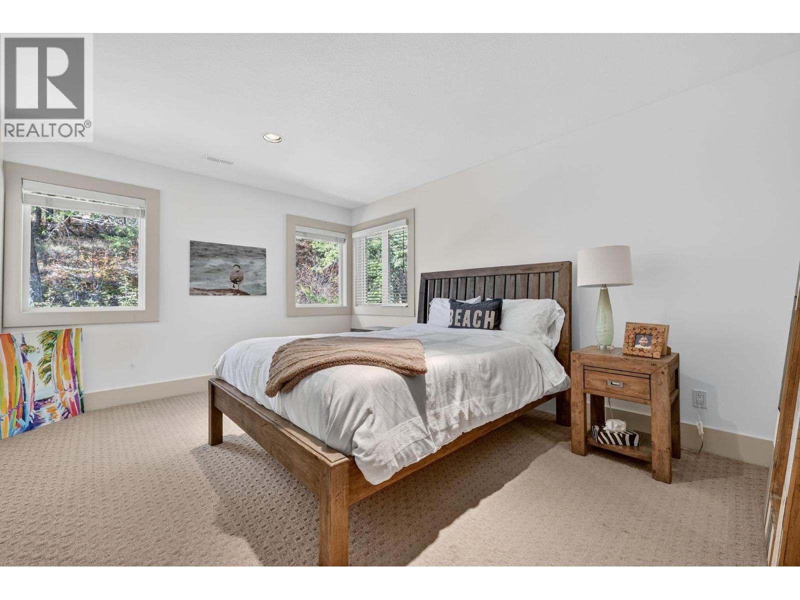 2589 Whitworth Road Unit# 8