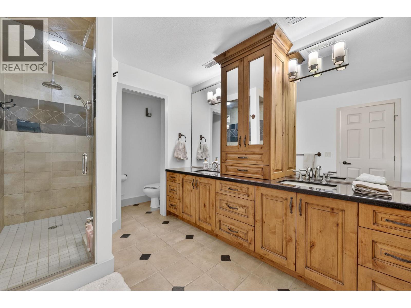 2589 Whitworth Road Unit# 8