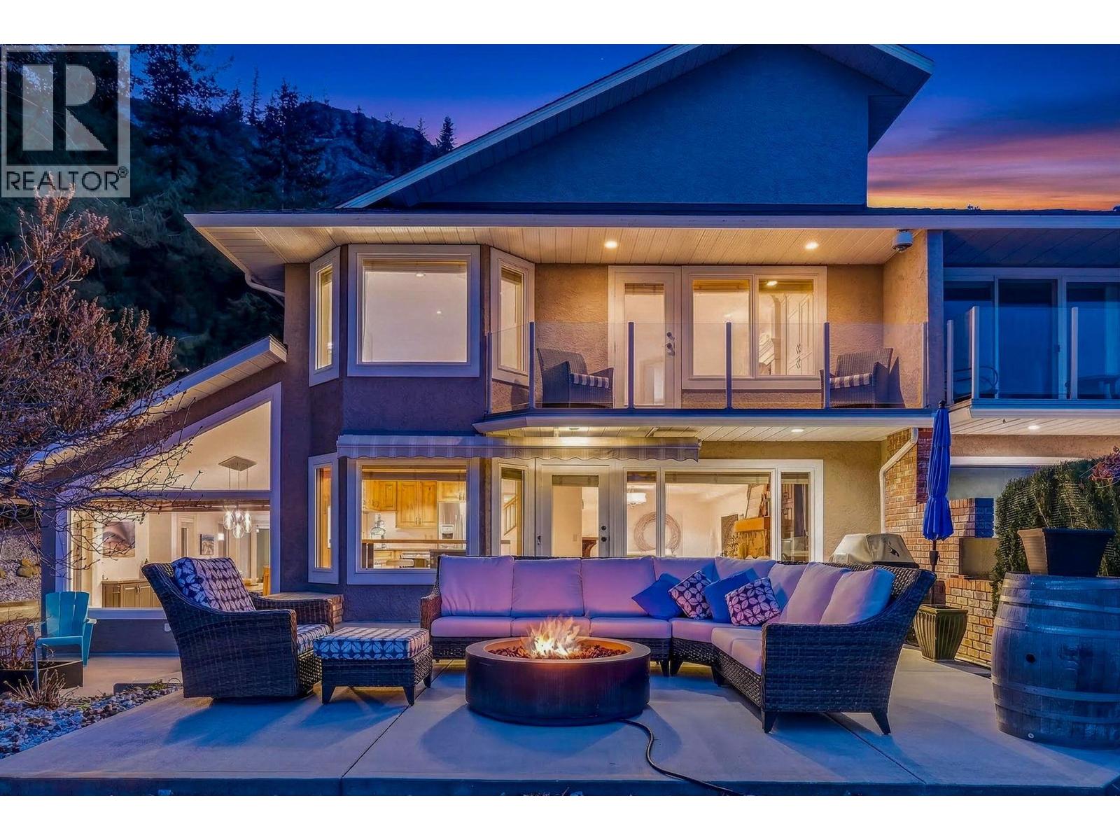 2589 Whitworth Road Unit# 8
