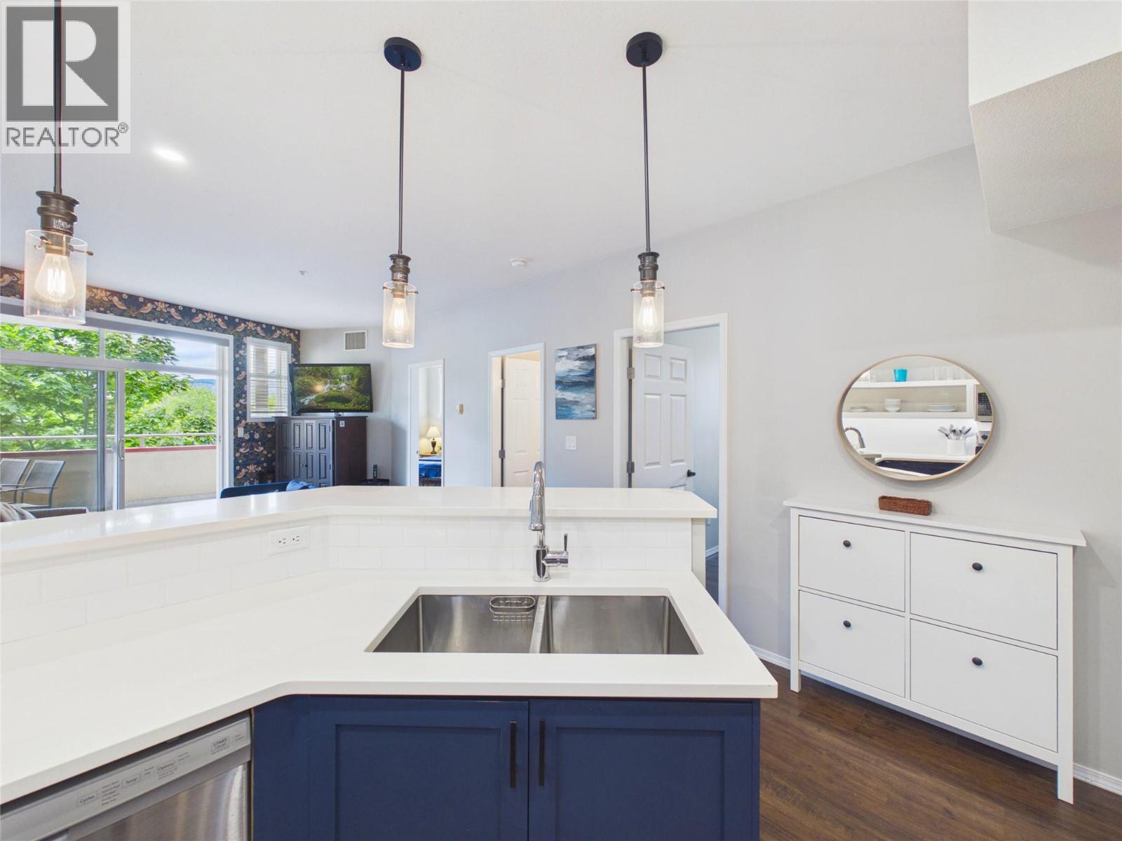 1088 Sunset Drive Unit# 302