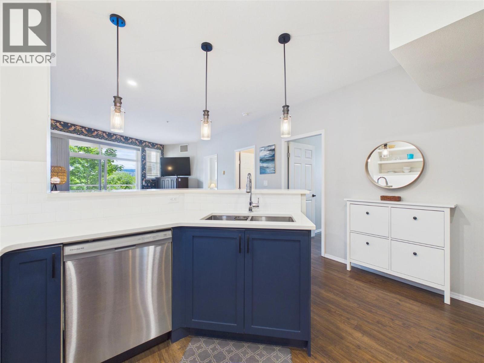 1088 Sunset Drive Unit# 302