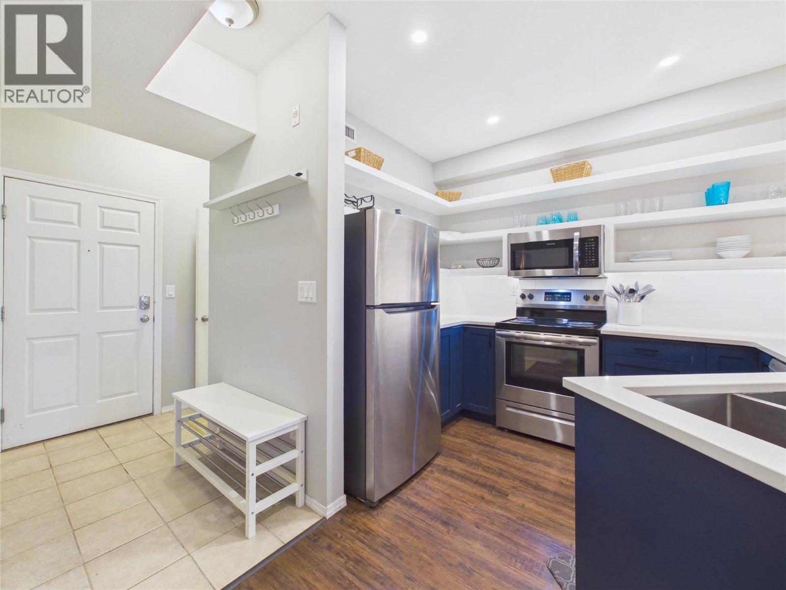 1088 Sunset Drive Unit# 302