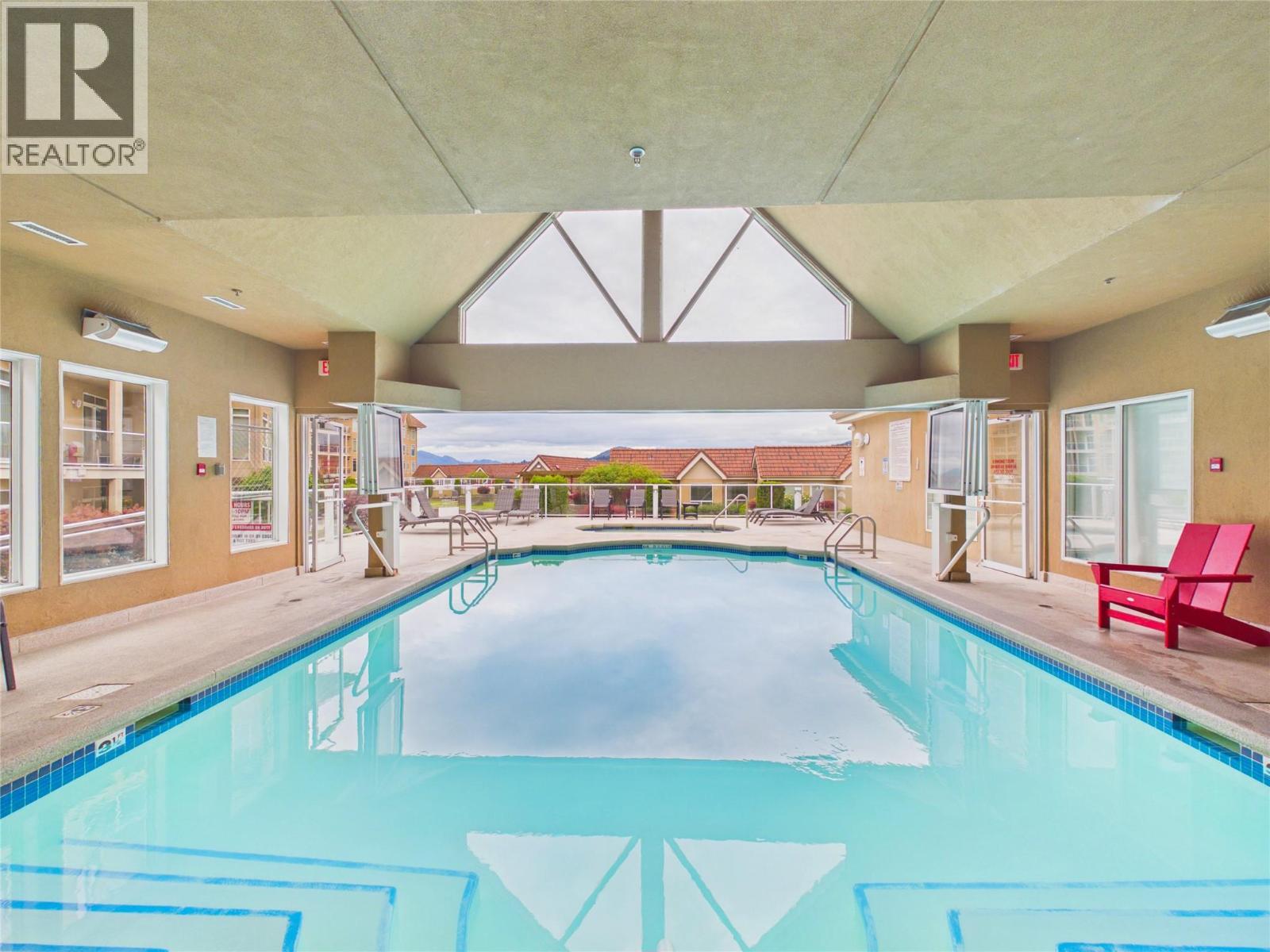 1088 Sunset Drive Unit# 302