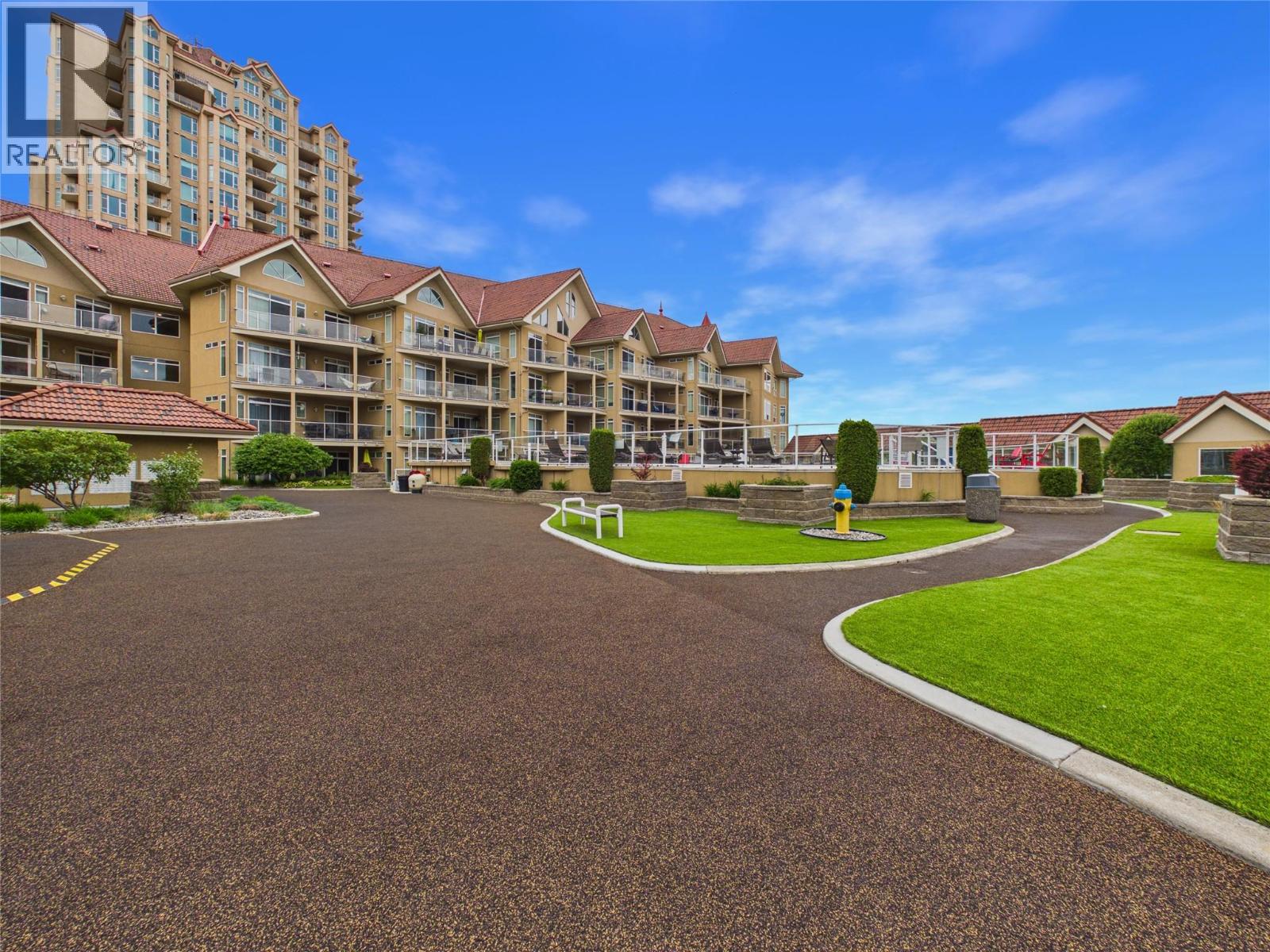 1088 Sunset Drive Unit# 302