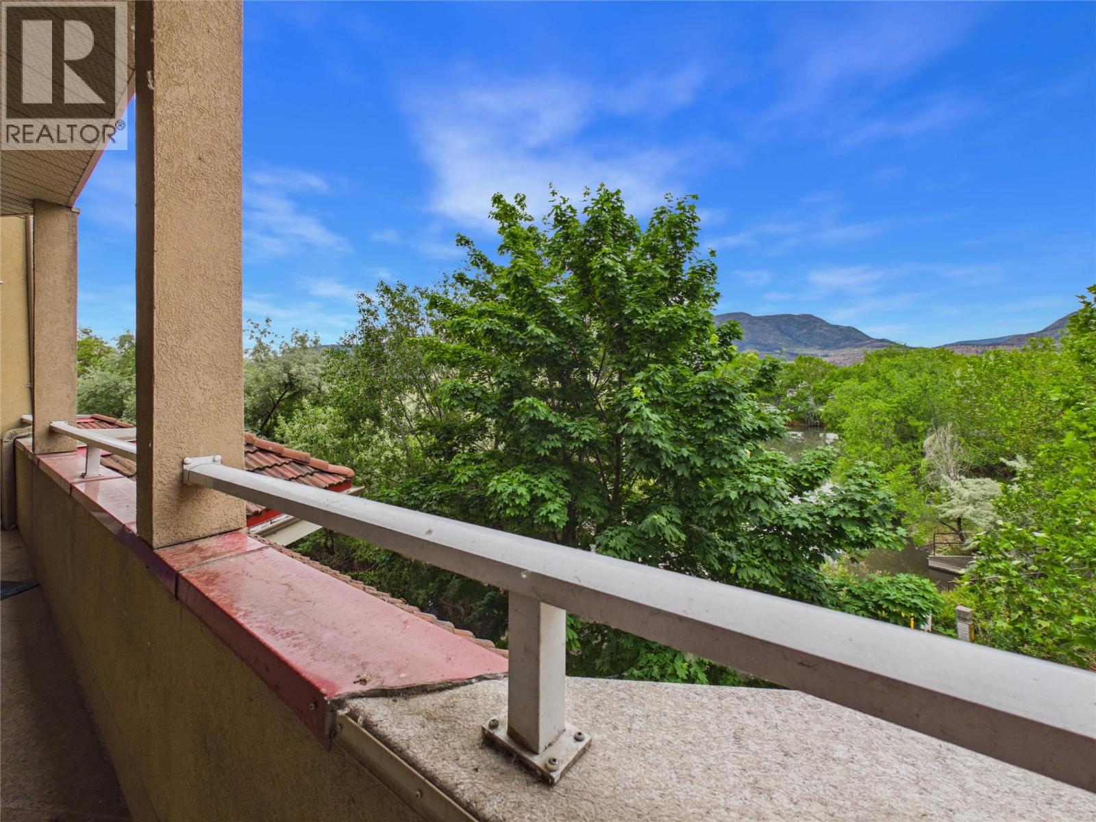 1088 Sunset Drive Unit# 302