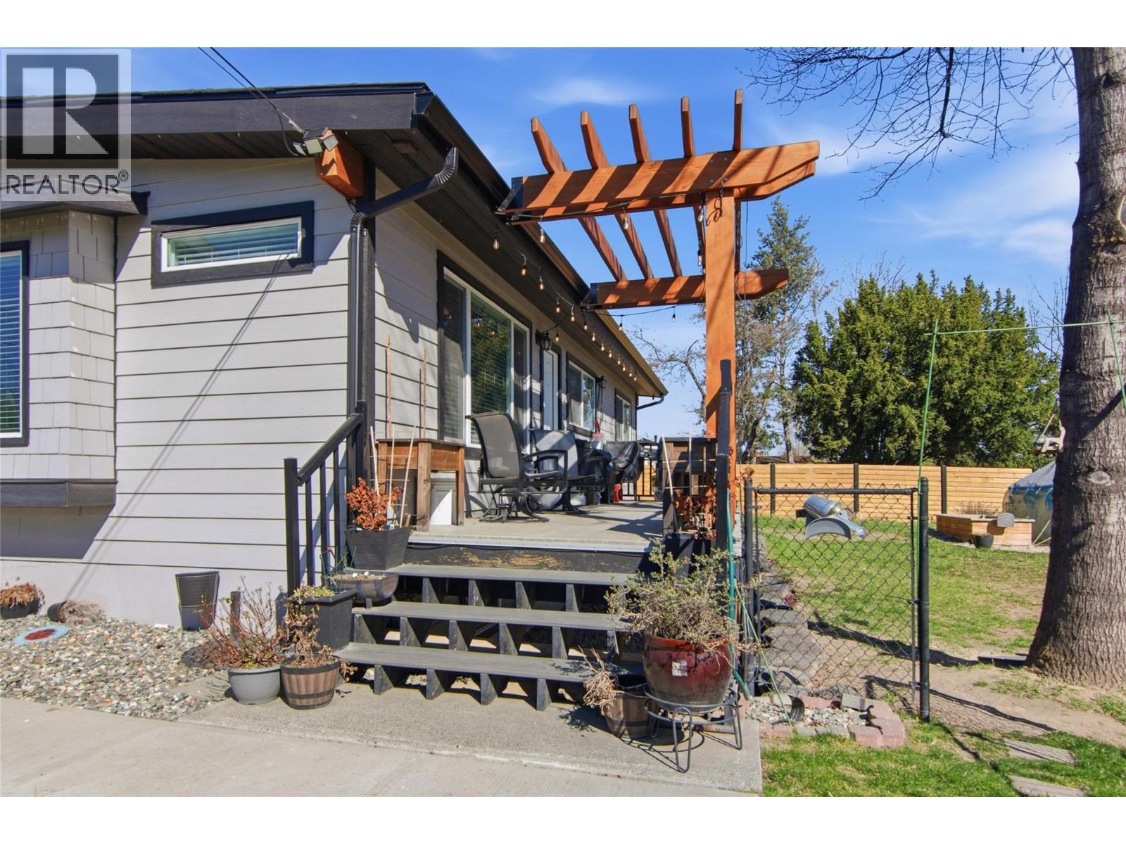 3014 Harwood Road