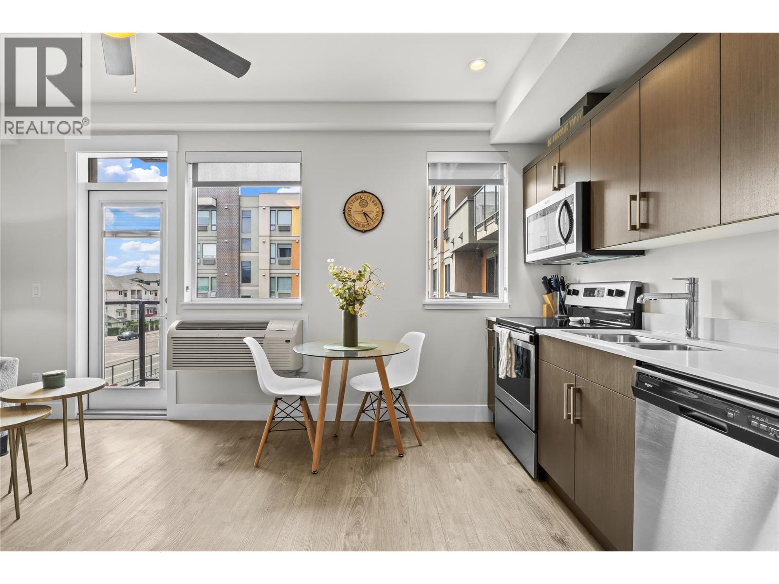 925 Leon Avenue Unit# 426