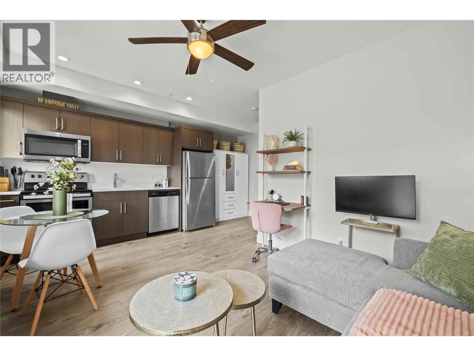 925 Leon Avenue Unit# 426