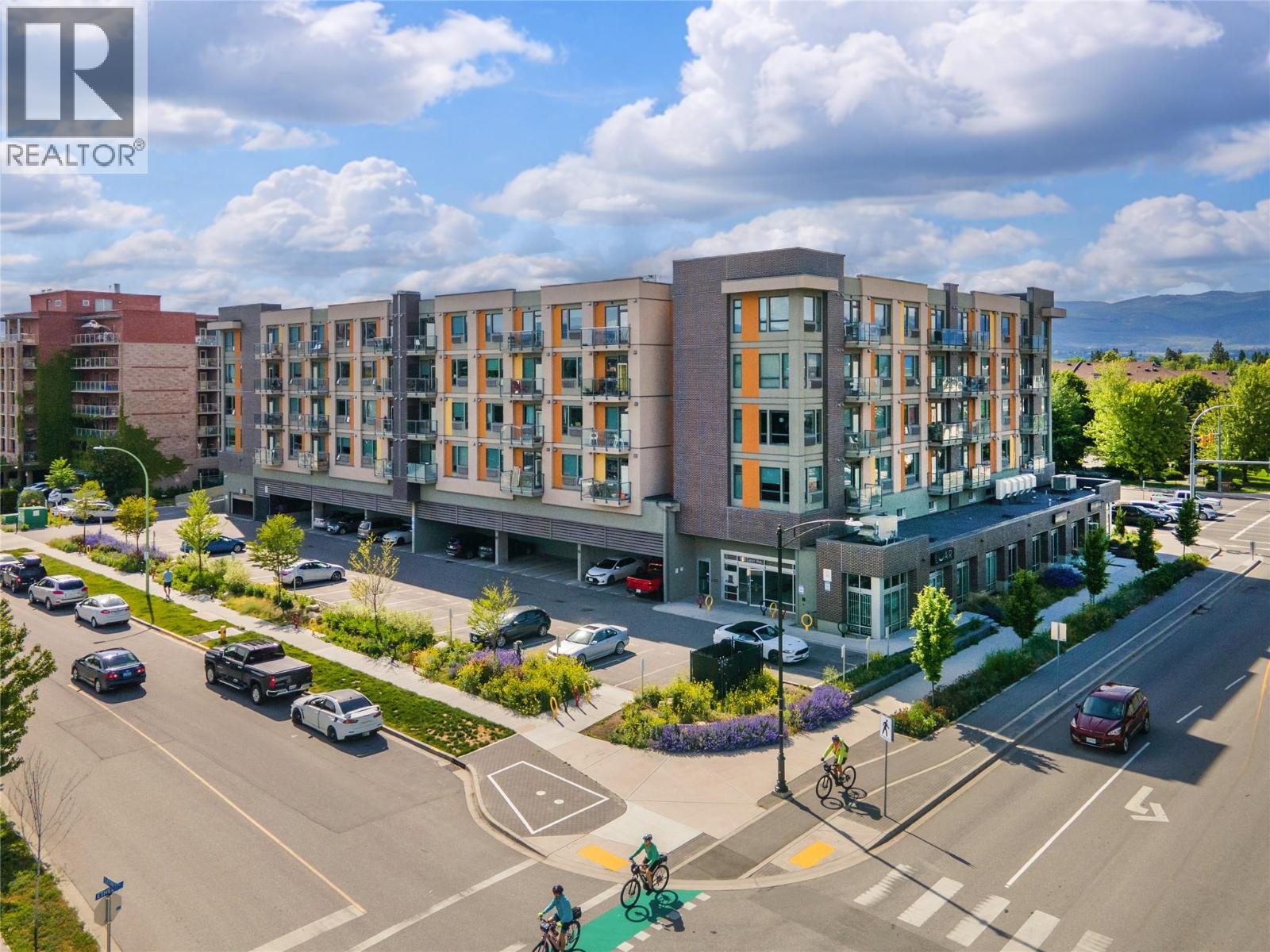 925 Leon Avenue Unit# 426