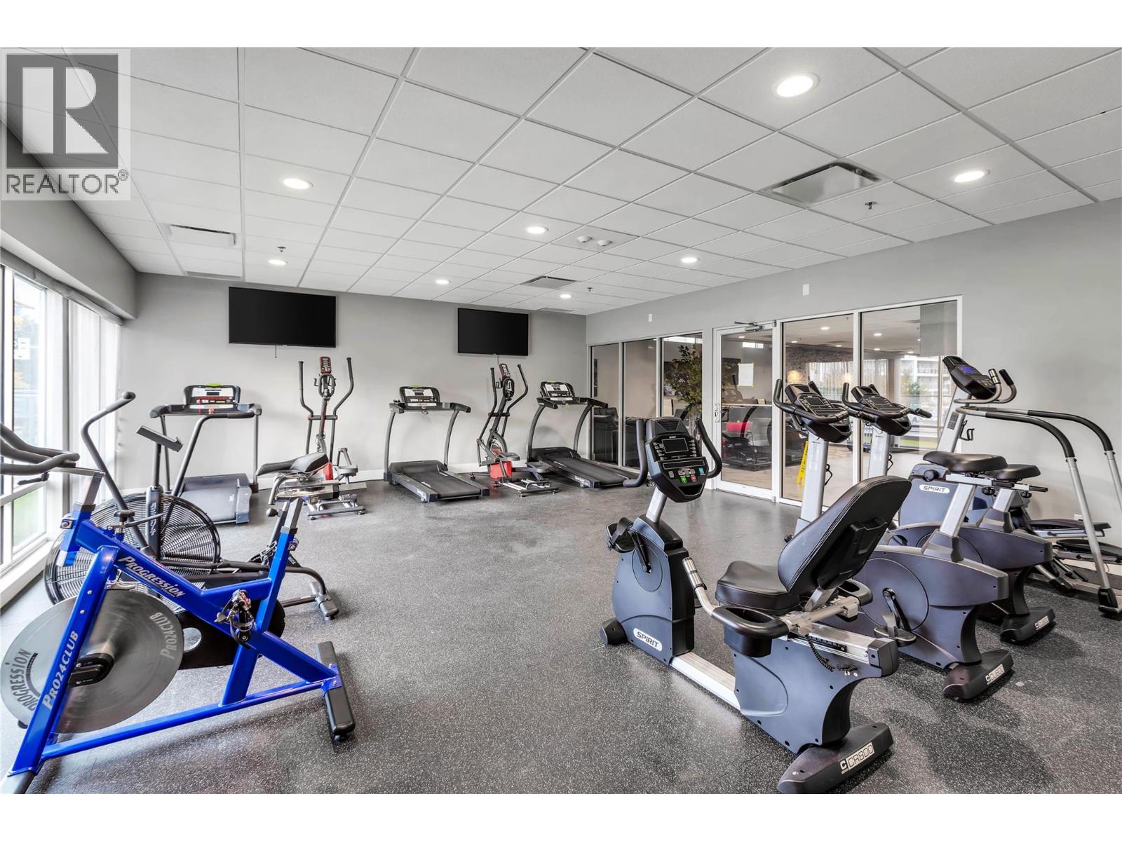 925 Leon Avenue Unit# 426