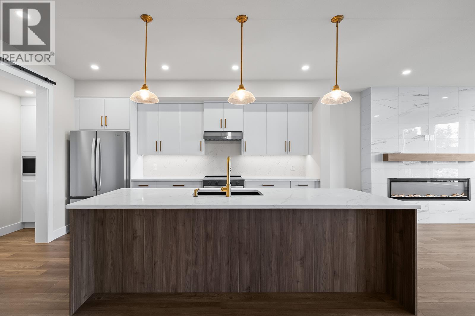 1025 Kitson Court