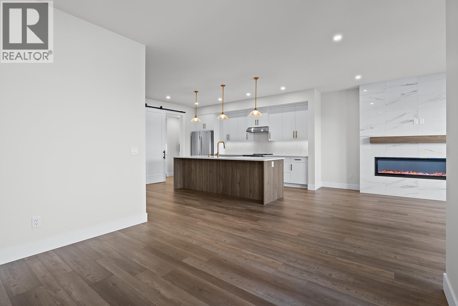 1025 Kitson Court