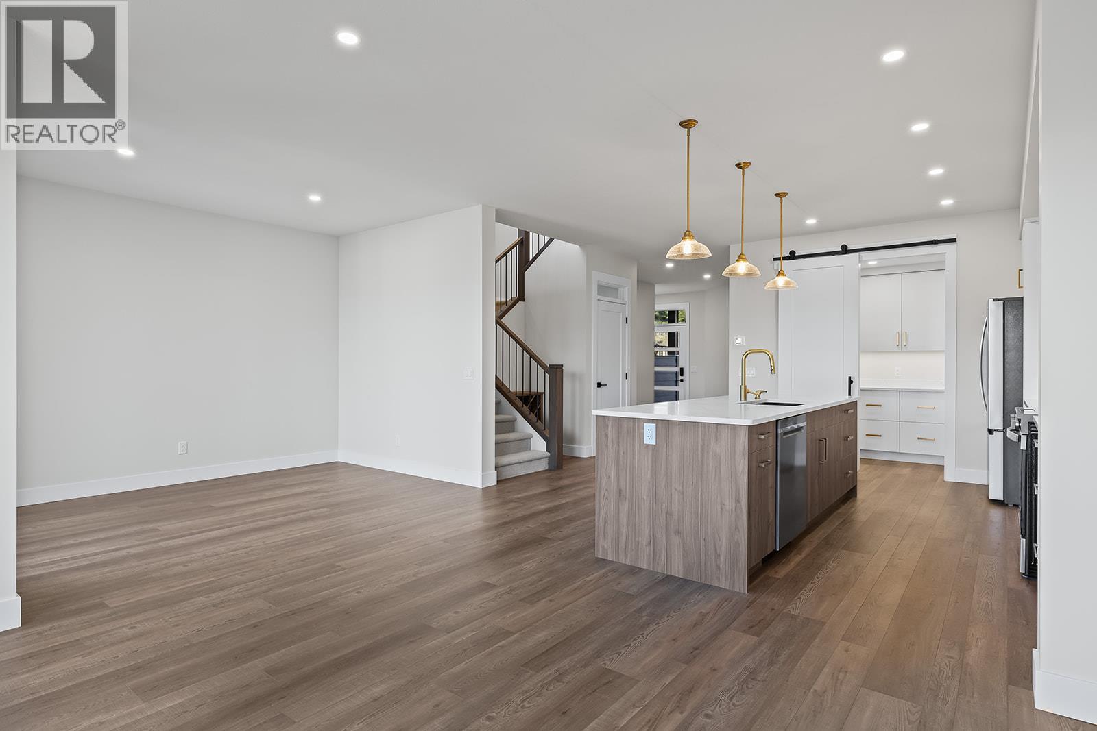 1025 Kitson Court