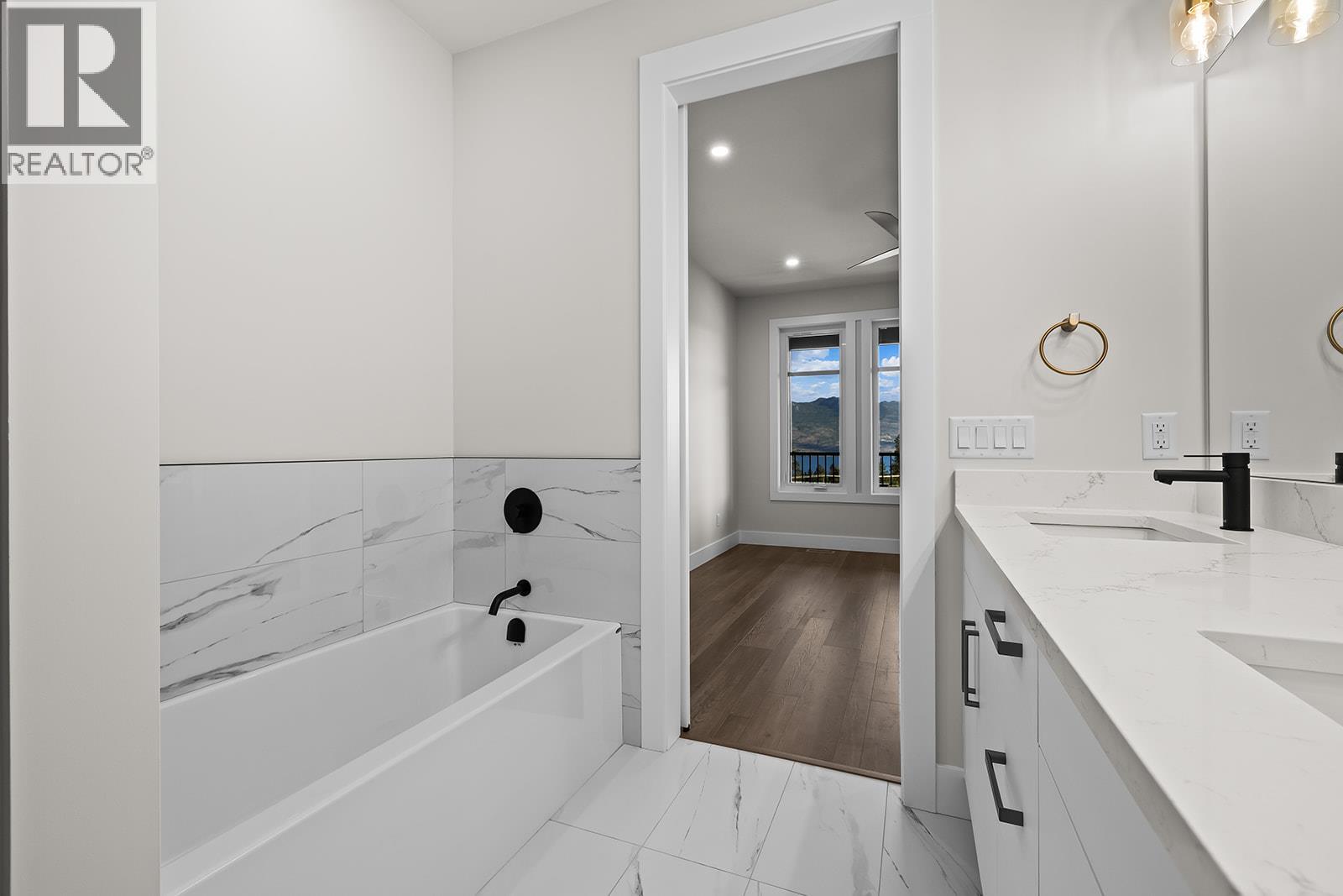 1025 Kitson Court