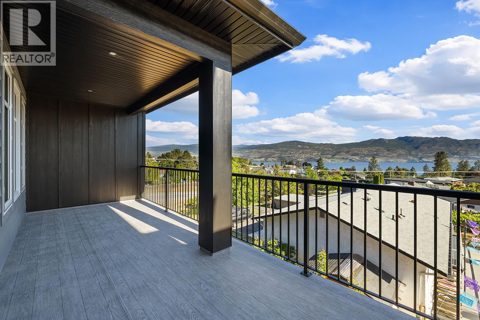 1025 Kitson Court
