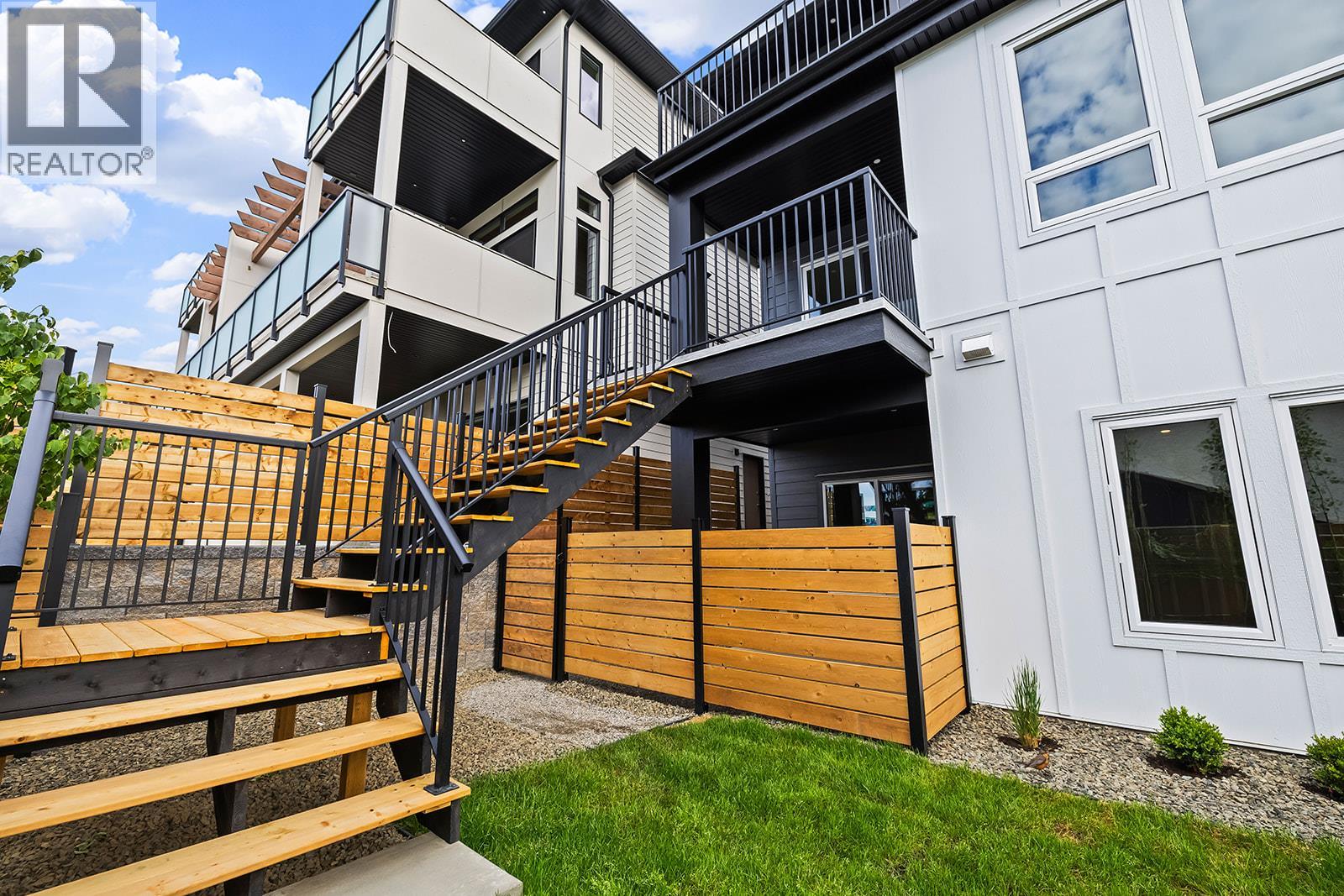 1025 Kitson Court
