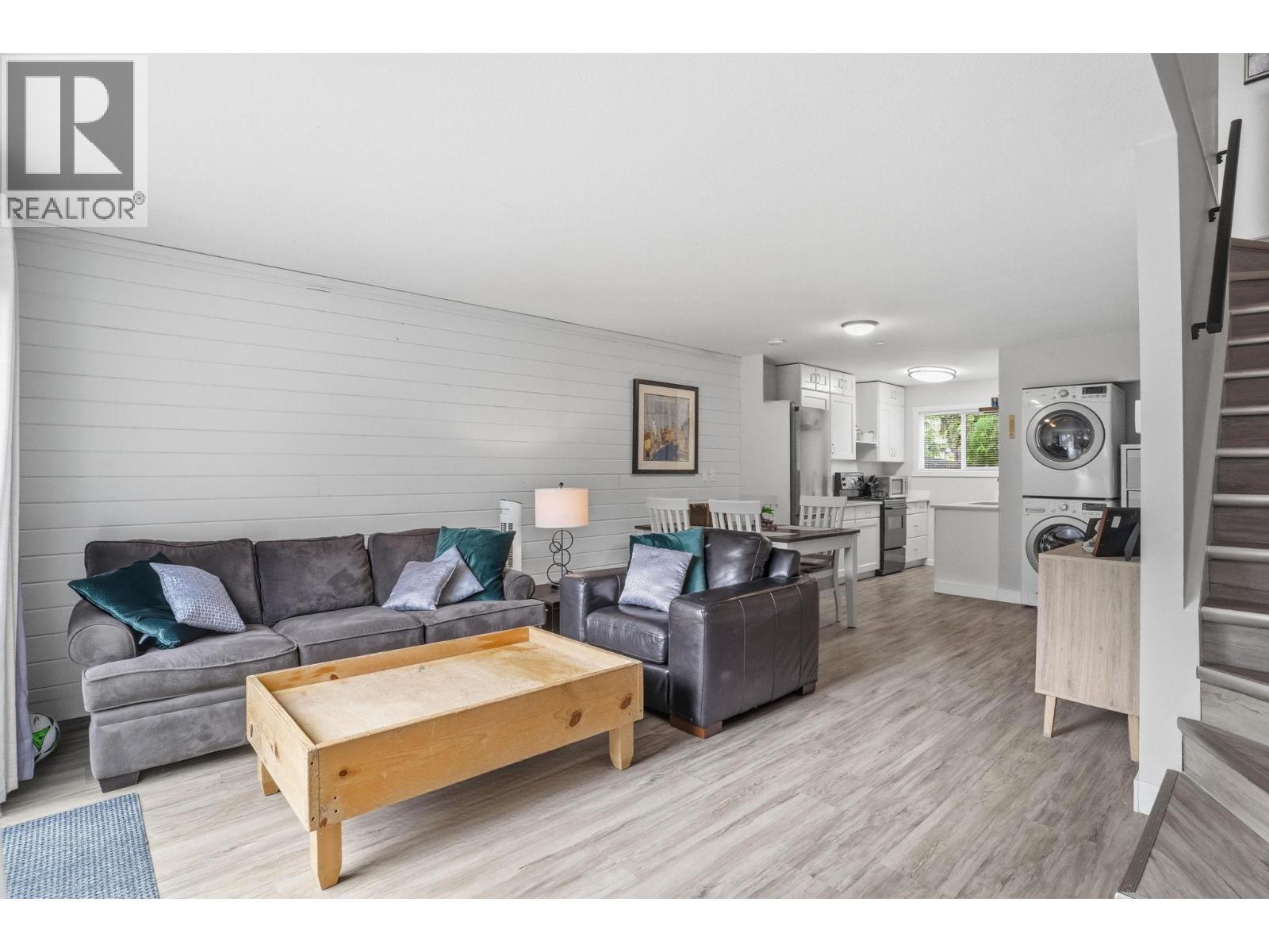 3135 Walnut Road Unit# 4