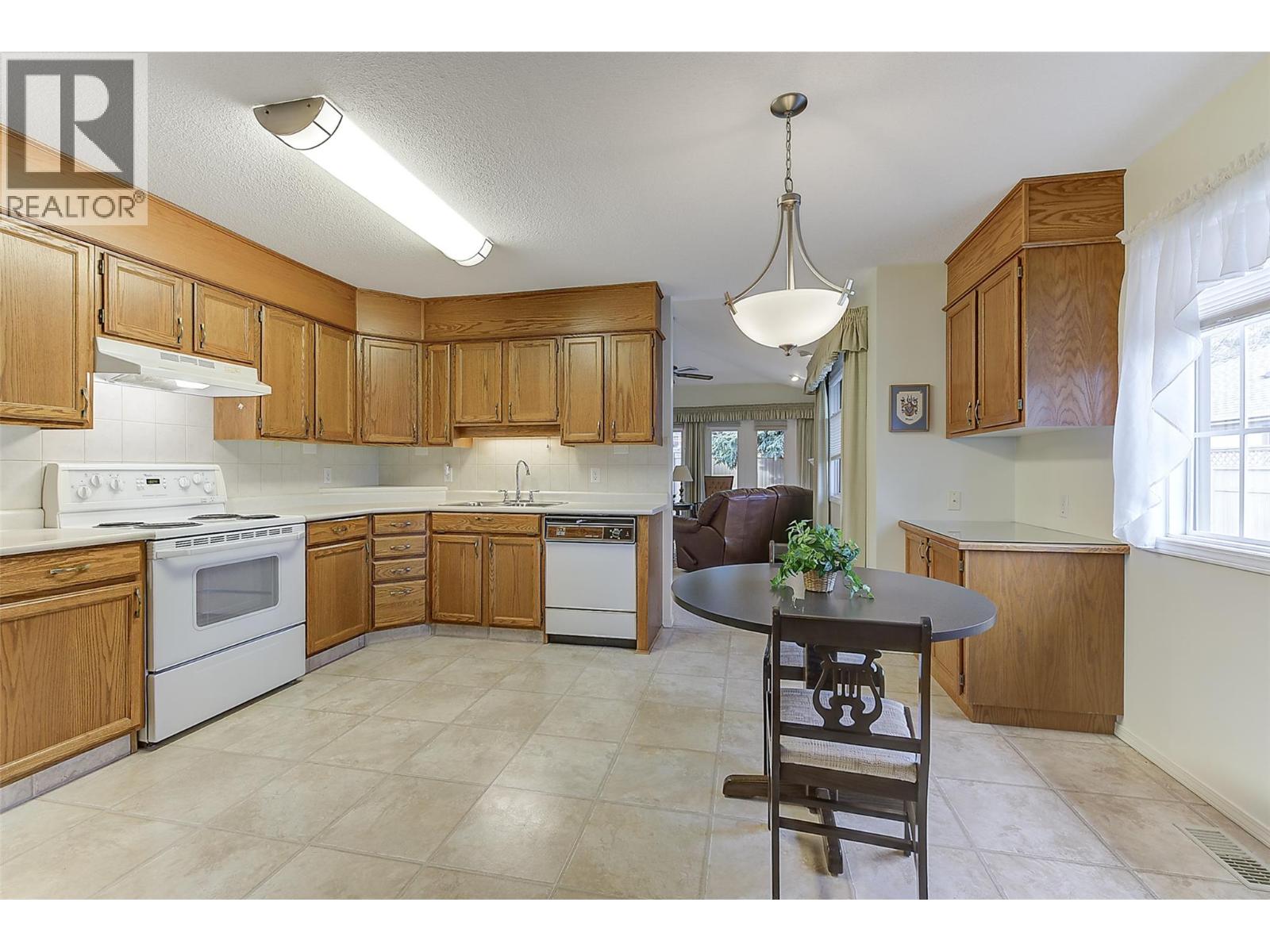 950 Lanfranco Road Unit# 44