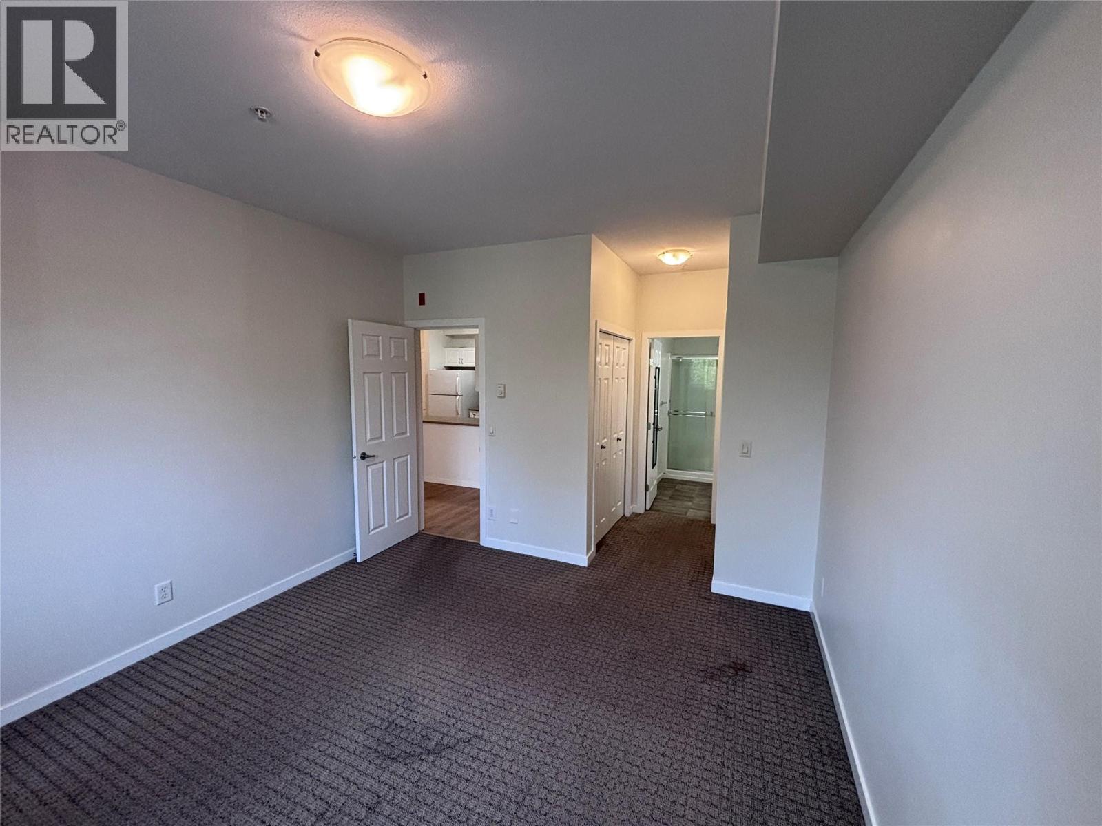 778 Rutland Road N Unit# 210