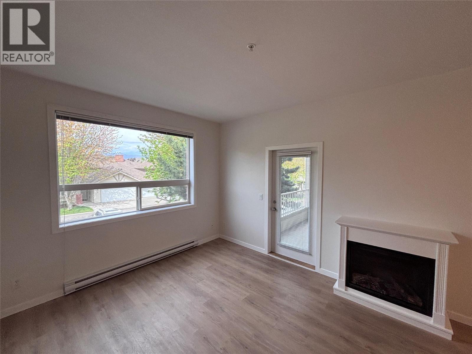 778 Rutland Road N Unit# 210