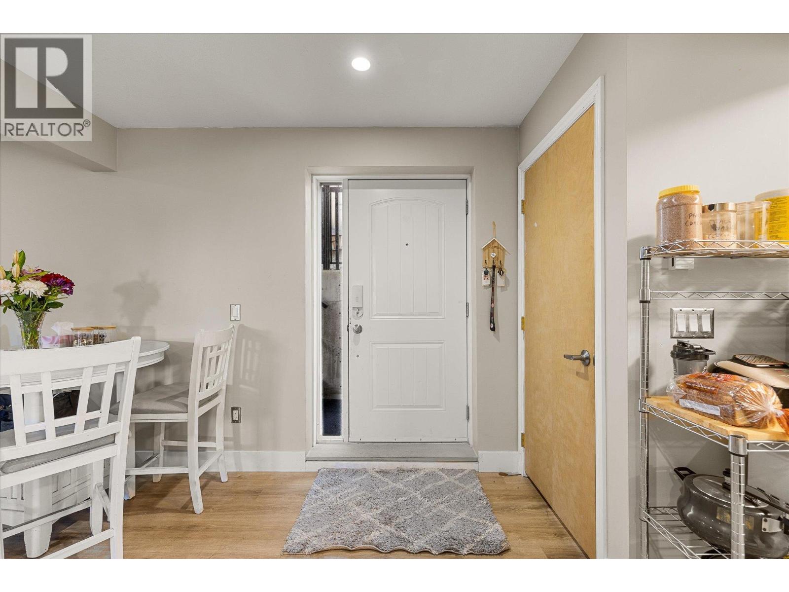 11592 Okanagan Centre Road E