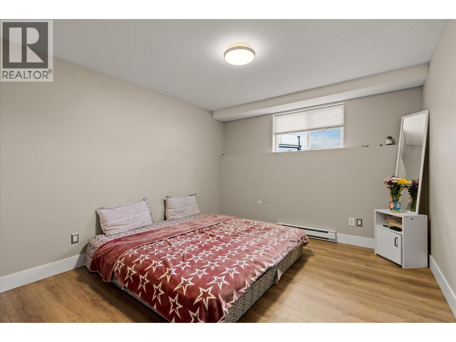 11592 Okanagan Centre Road E