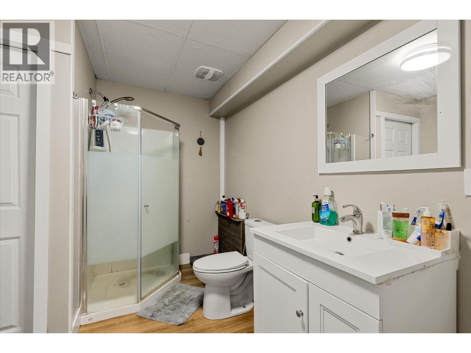 11592 Okanagan Centre Road E