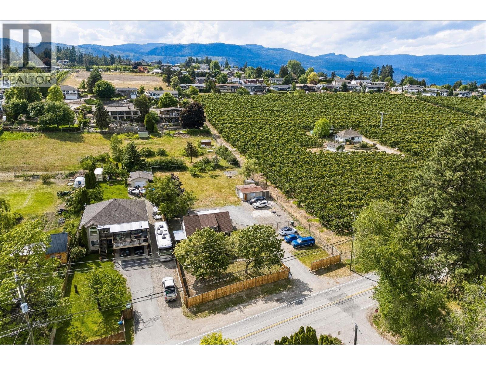 11592 Okanagan Centre Road E