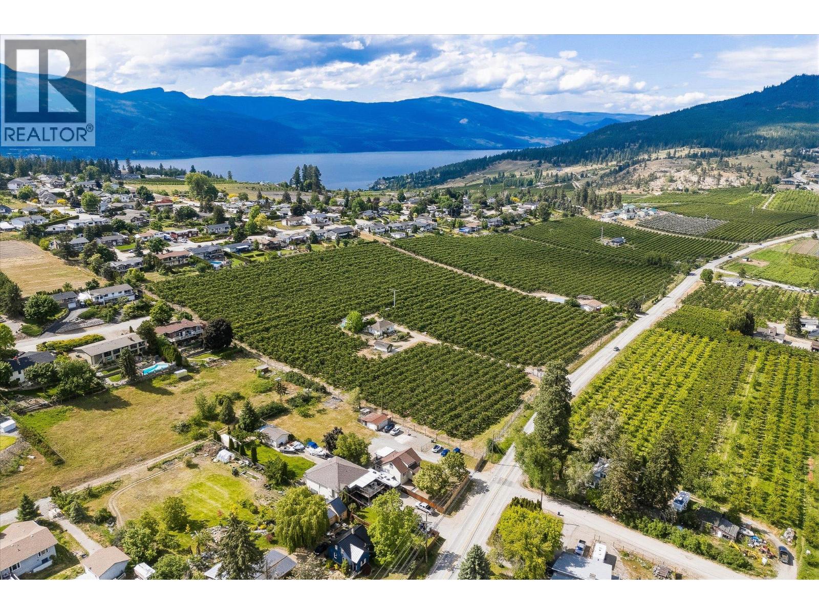 11592 Okanagan Centre Road E