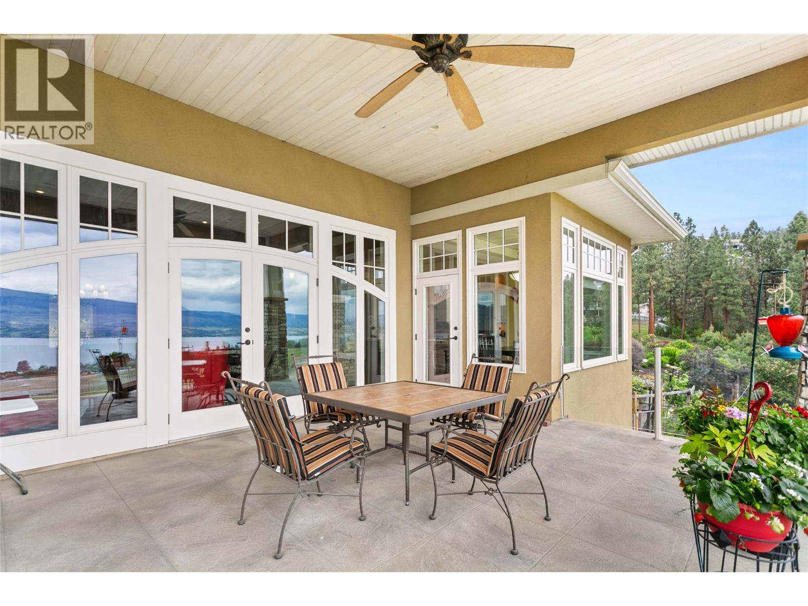3298 Shiraz Court
