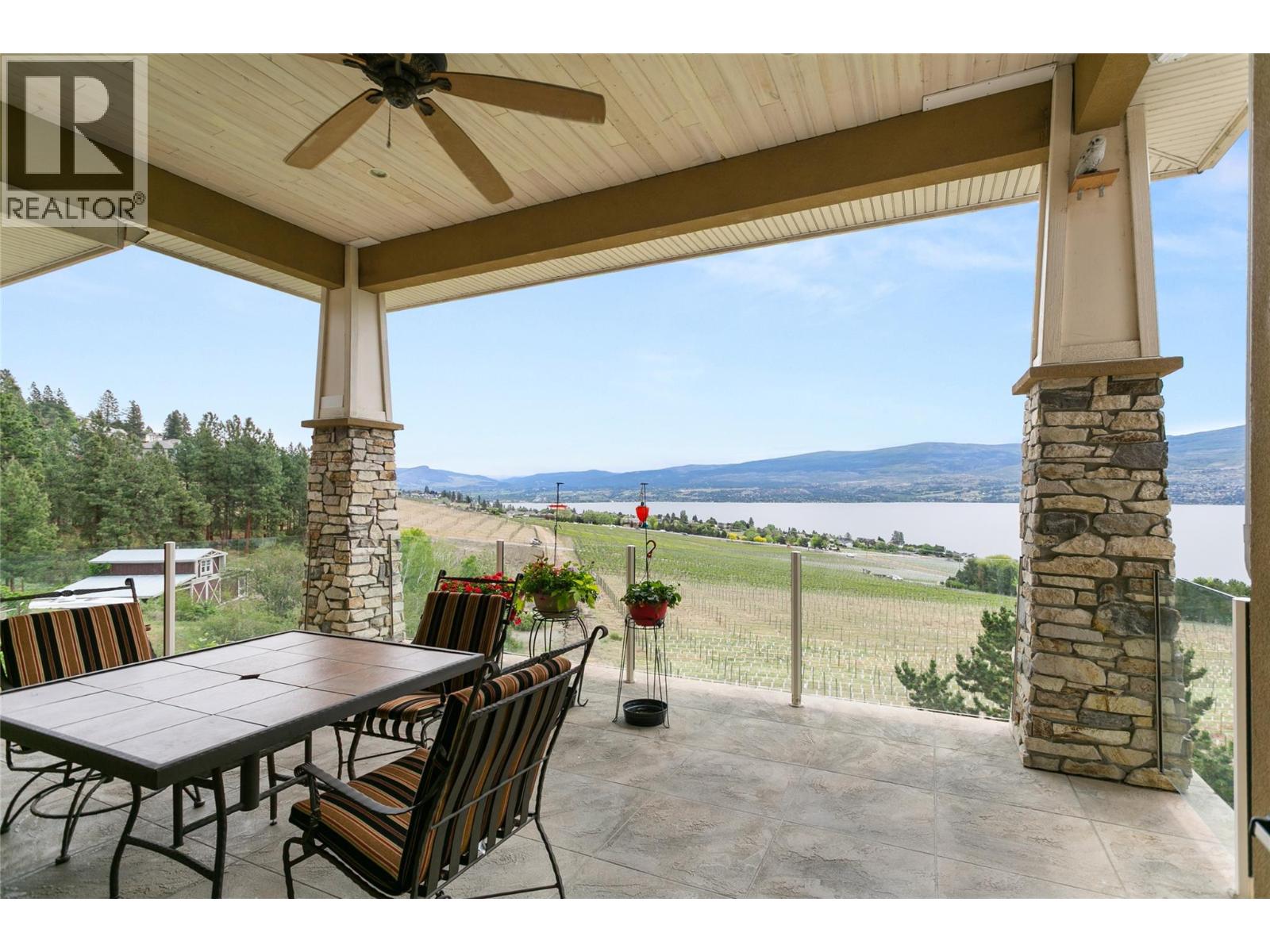 3298 Shiraz Court