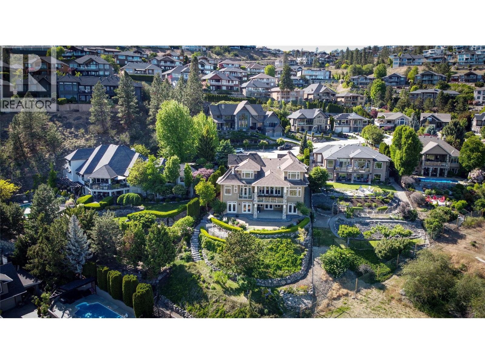 3298 Shiraz Court