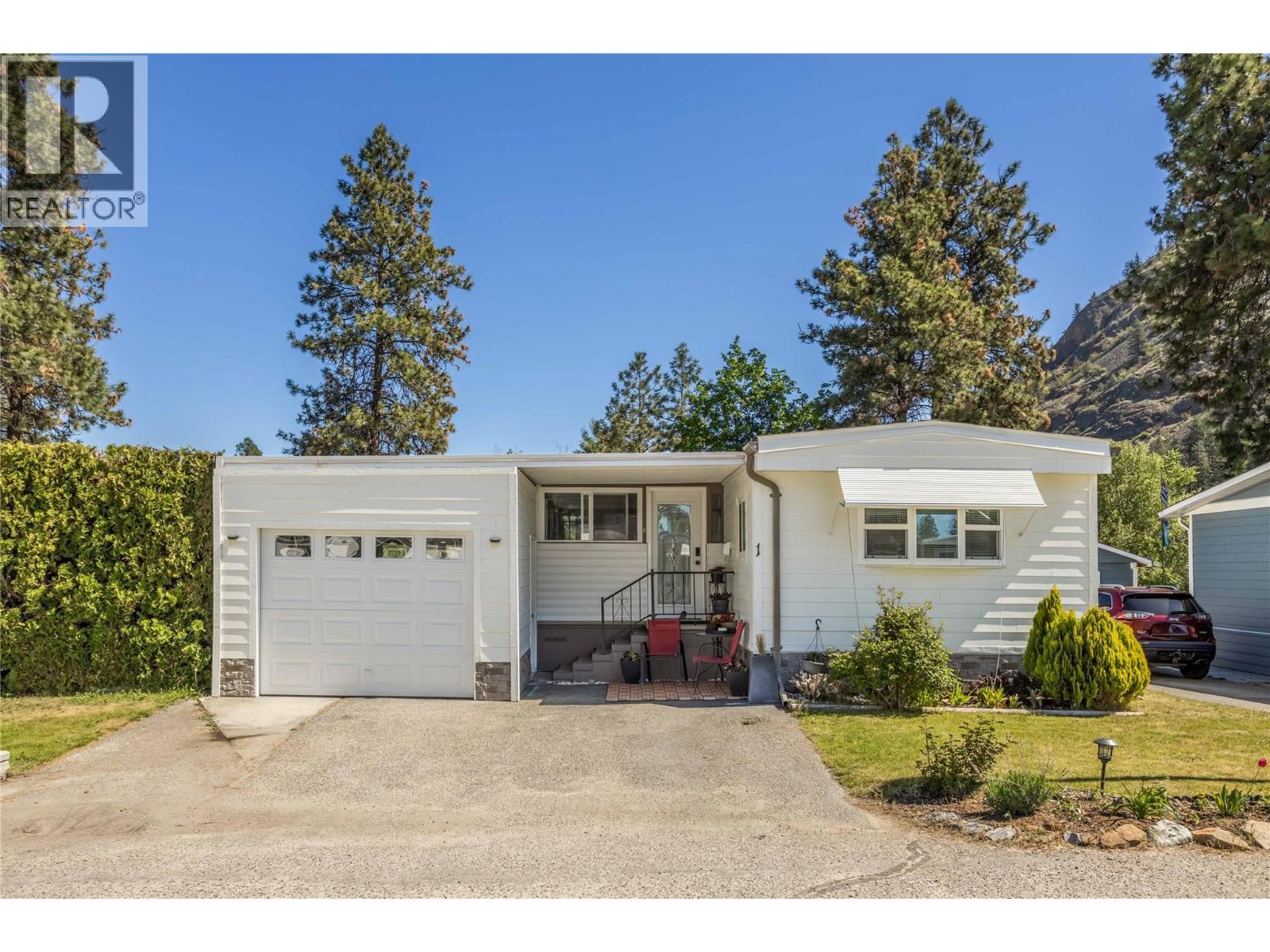 1929 Highway 97 S Unit# 1