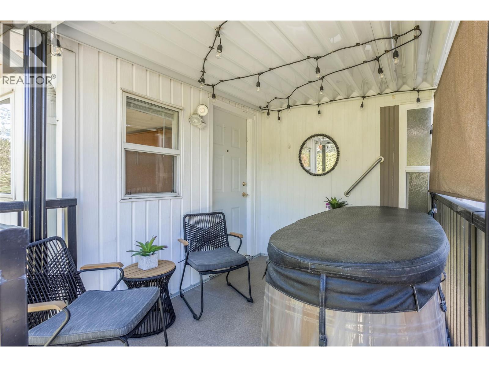 1929 Highway 97 S Unit# 1