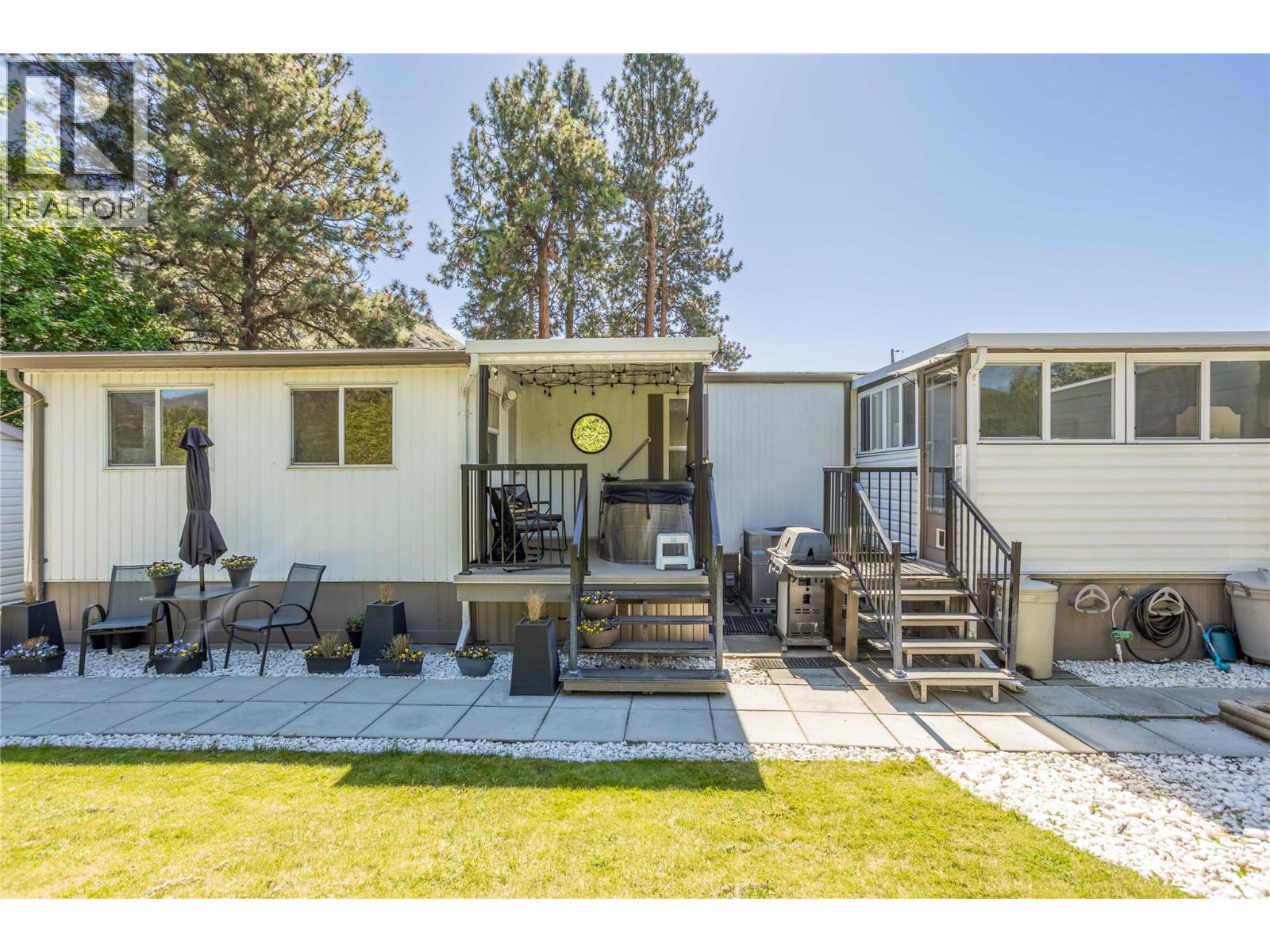 1929 Highway 97 S Unit# 1