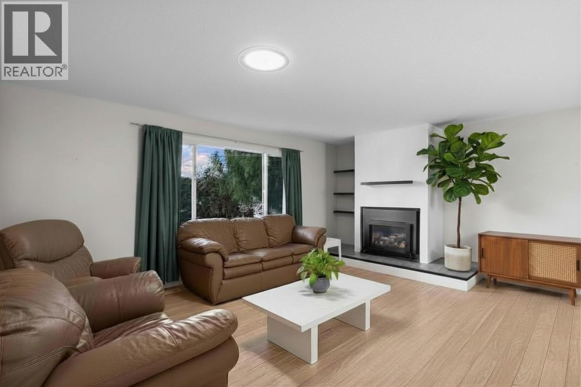 2085 Ruby Road