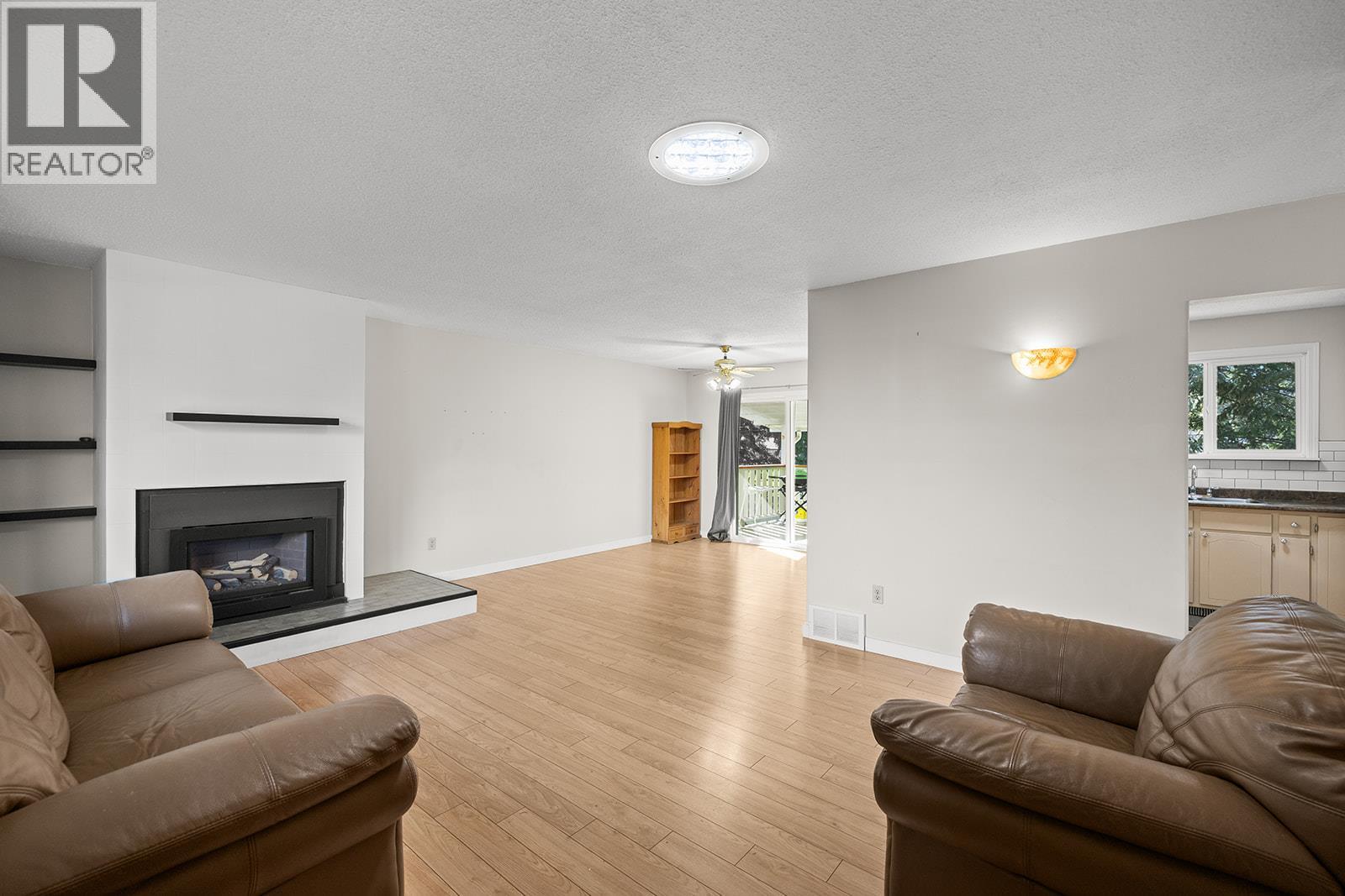 2085 Ruby Road