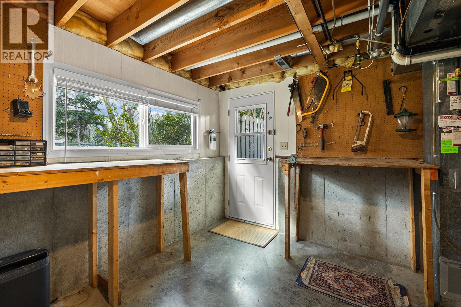 2085 Ruby Road