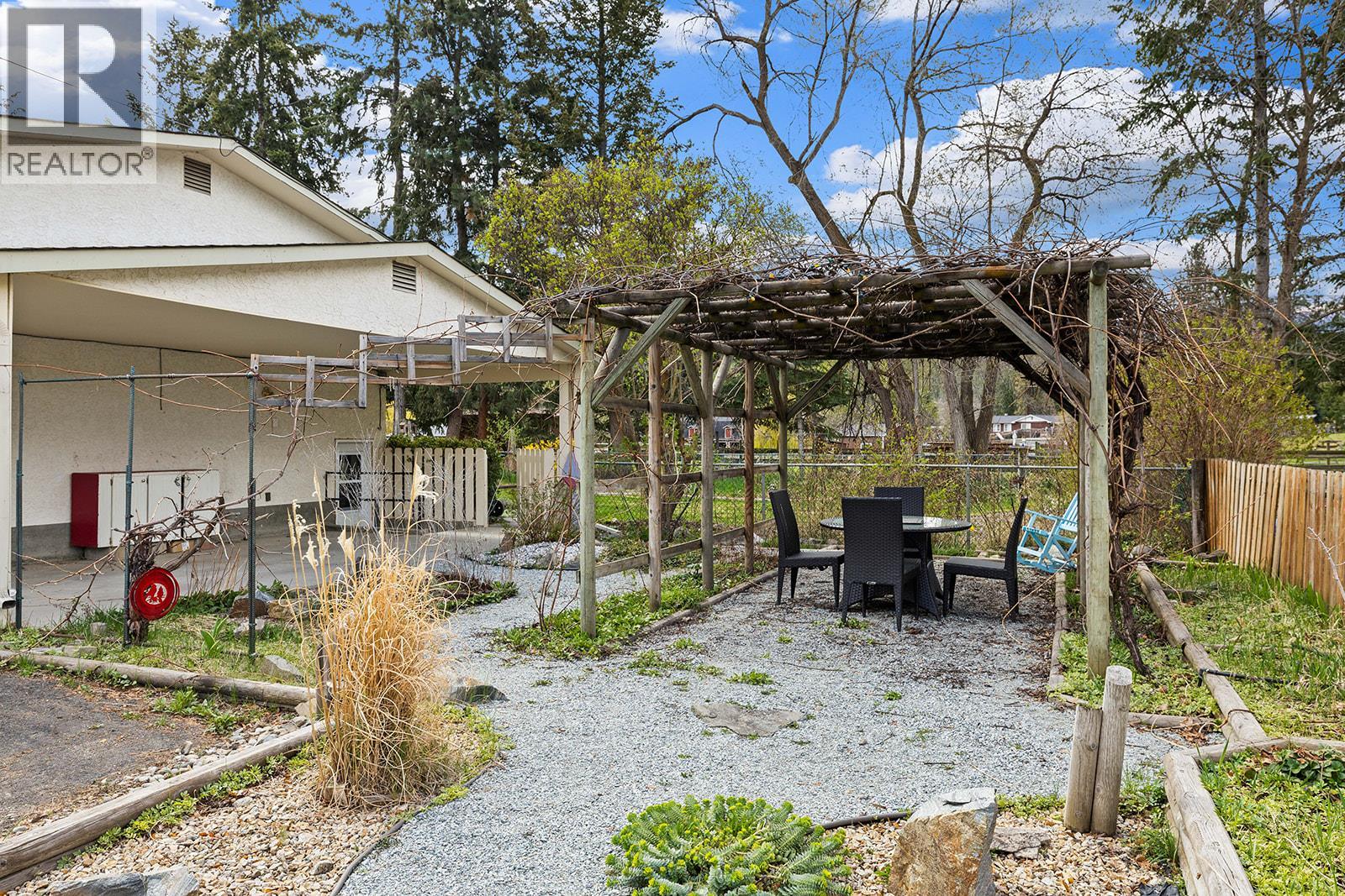 2085 Ruby Road